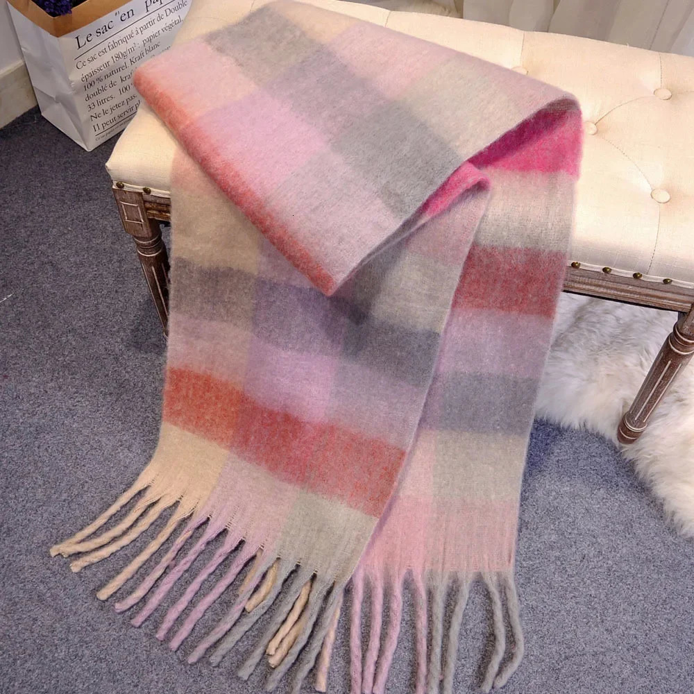 Cashmere Shawls in Autumn and Winter Fashion Colored Chequered Scarf Warms Students Men Women Thicker Tassel Plaid Scarves 251031