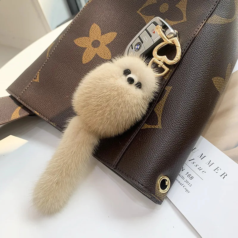 real mink keychain soft and cute fox toy womens handbag decoration pendant car key ring fox tail pavilion gift accessories 250409