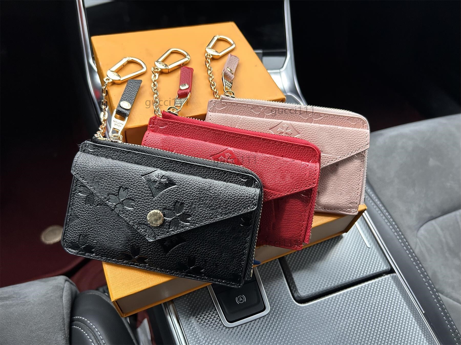 lvkeychainly key case Wallets Holders Designer luxury leather keychain wallet buckle leather keybag with credit car louis vuittonly lvs lvt louisvuitton IU5I