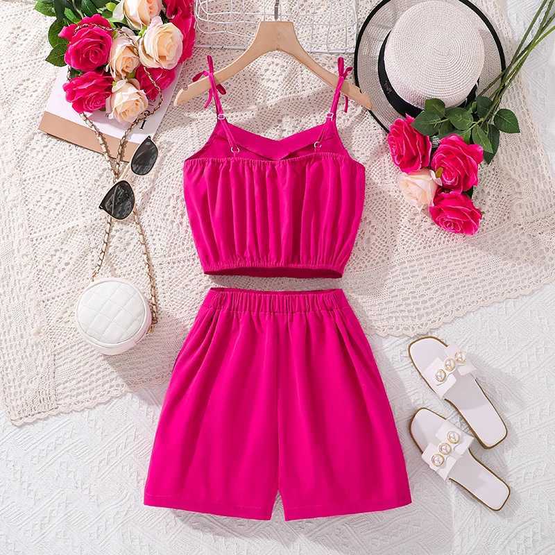 New summer childrens fashion set suitable for children and girls aged 8-12 years designed with rose suspension and short distance holiday clothingXJ25