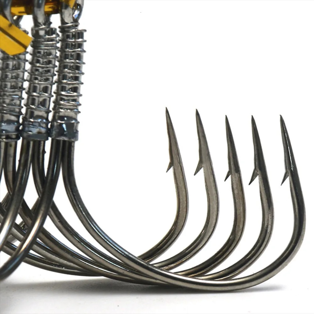 5Pcs Sharpened Strong Big Fishing Treble Barbed Hooks Fishhook Fishing Tackle Tools High Carbon Steel fishing Triple anchor hook 251103
