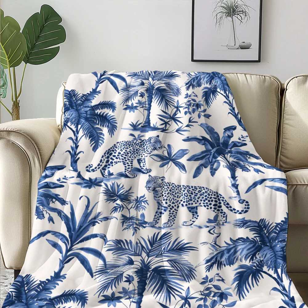 1pc Leopard and palm tree print blanket polyester fabric machine washable suitable for bedroom living room decoration C251111