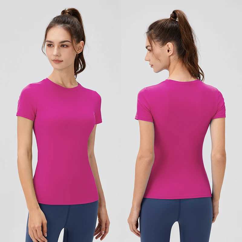 2024 Womens Sportswear Tight Yoga Top Quick Drying Gym Top Short Sleeve Running Sweatshirt Womens T-shirtW250411