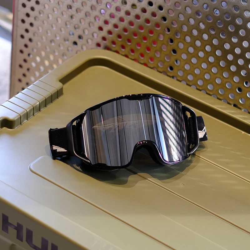 New Ski Goggles Double Layers Anti-Fog Skiing Glasses Men Women Snowmobile Eyewear Winter Outdoor Windproof Snowboard Goggles K251110