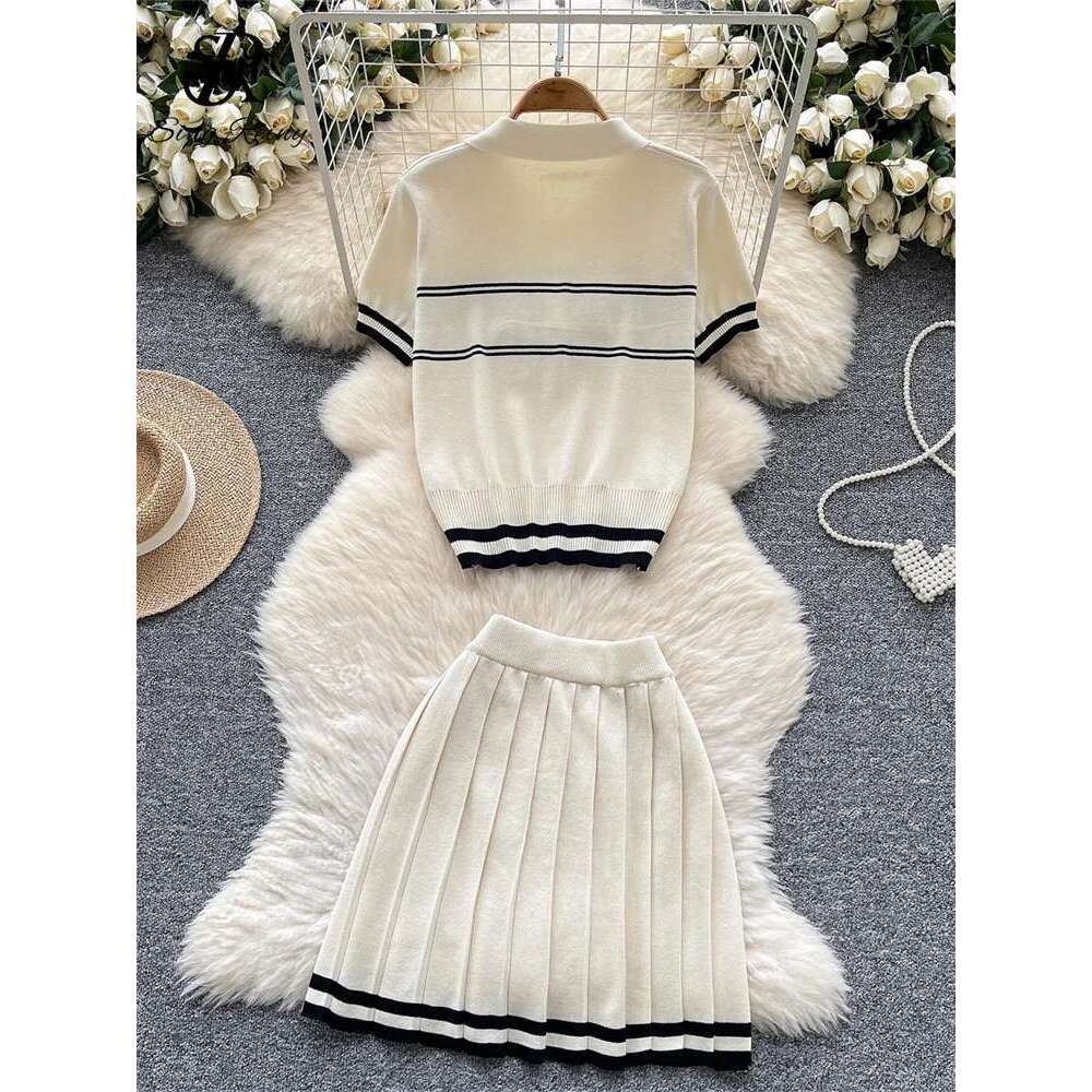SINGREINY Preppy Style Trendy Suits Single Breasted Letter Design Pullover+High Waist Pleated Skirt 2025 Summer Women Knit Sets