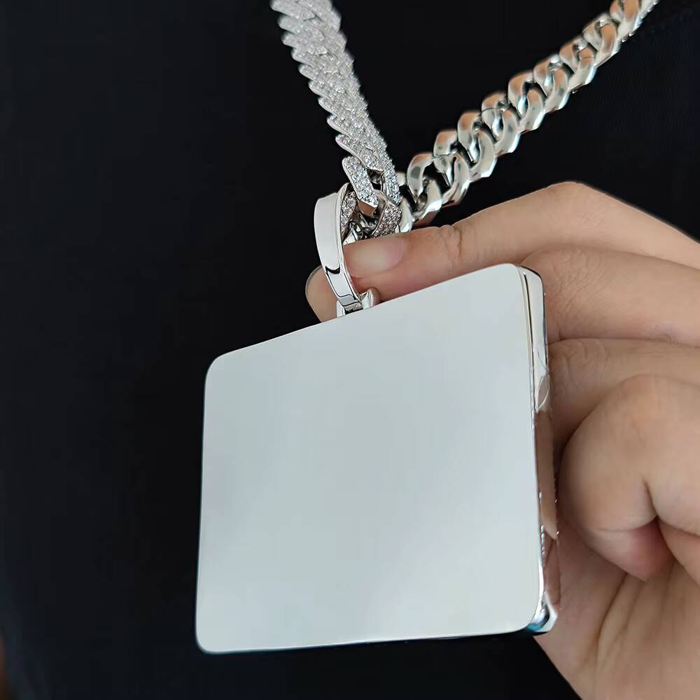 NUOYA Custom Hip Hop Jewelry 18K Gold Plated Iced Out Bing Moissanite Fashion Pendant Customizable