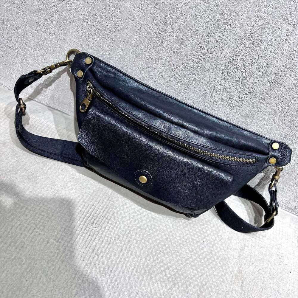 Handmade Genuine Leather Women's Plant-Tanned Top Layer Cowhide Chest Bag, Ladies Personalized Trend Shoulder Crossbody Bag