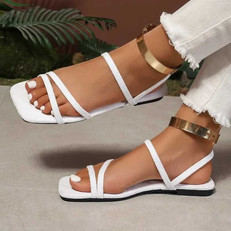 Womens Shoes 2025 Open Toe Womens Shoes Casual Beach Sandals Womens Narrowband Flat Belt Plus Size Sliding Brand Womens ShoesXJ250410