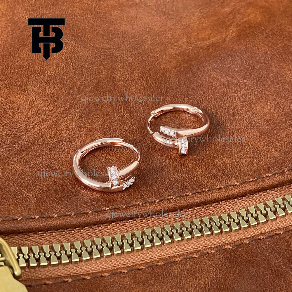 TB BHULAMTE Designer Luxury Nail Earrings High-end Accessories Ins Style Niche Light Luxury Plain Circle Super Sparkling Zircon Ear Studs Women's