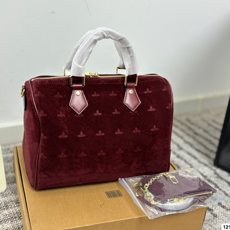 8 Colours Suede Travel bags Women Luxurys Designers Totes Handbag Wallets Bag Purse Card Holder pouch Laptop Bag Messenger Bag 30cm