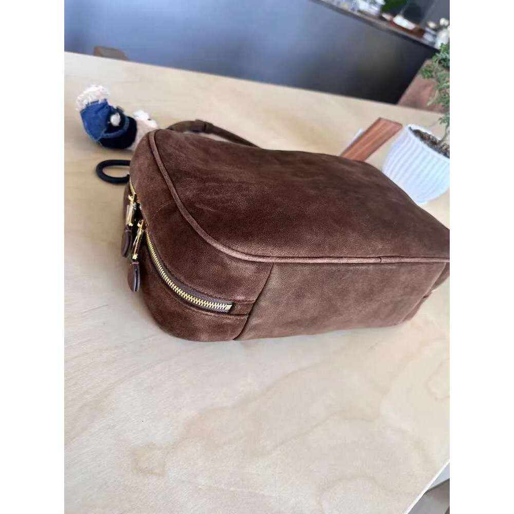 Designer New Office Womens Single Handbag Suede Real Leather Soft Underarm Shoulder Bag Totes Large Capacity Zipper