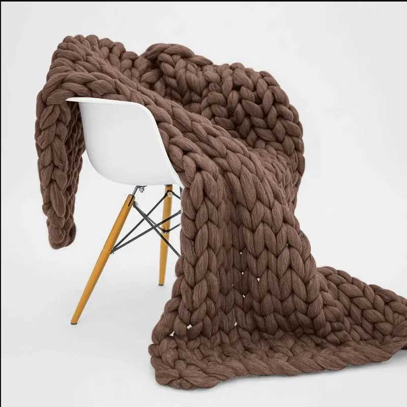 Chenille Chunky Knitted Blanket Nordic Hand Woven Blanket Throw Sofa Chair Decor Warm Yarn Blankets Photograph Props Blanket C251111