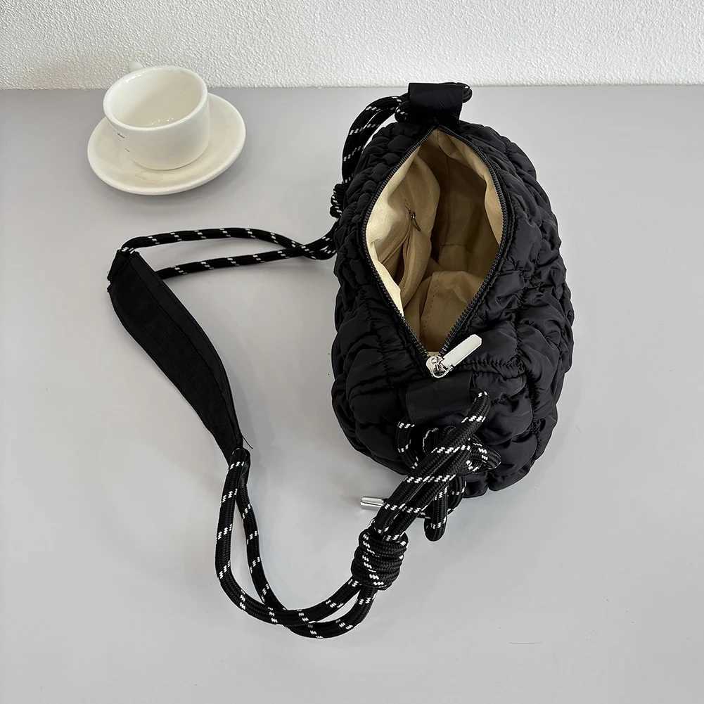 Women Soft Shoulder Bag with Braided Rope Strap Padded Crossbody Bag Large Capacity Puffer Satchel Bag Daily Bag for FemaleT251110