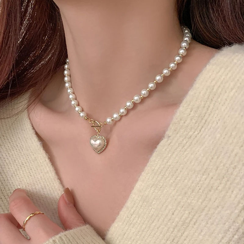 Elegant Pearl Necklace For Women Heart Pendant Necklaces Luxury Imitation Pearls Chain Necklaces Korean Jewelry Girls Gifts