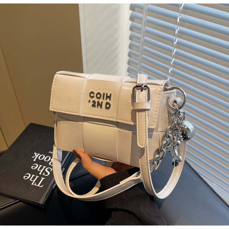 Vintage new style niche high-value small square bag woven fashion small bag single-shoulder versatile crossbody bag