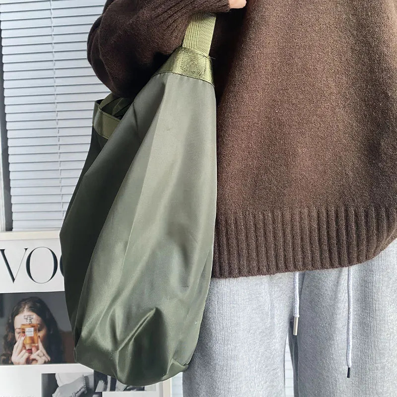 Korean Style Casual Portable Storage Shopping Bag Outdoor Fitness Travel Bag Waterproof Large Capacity Crossbody Storage Bag 251110