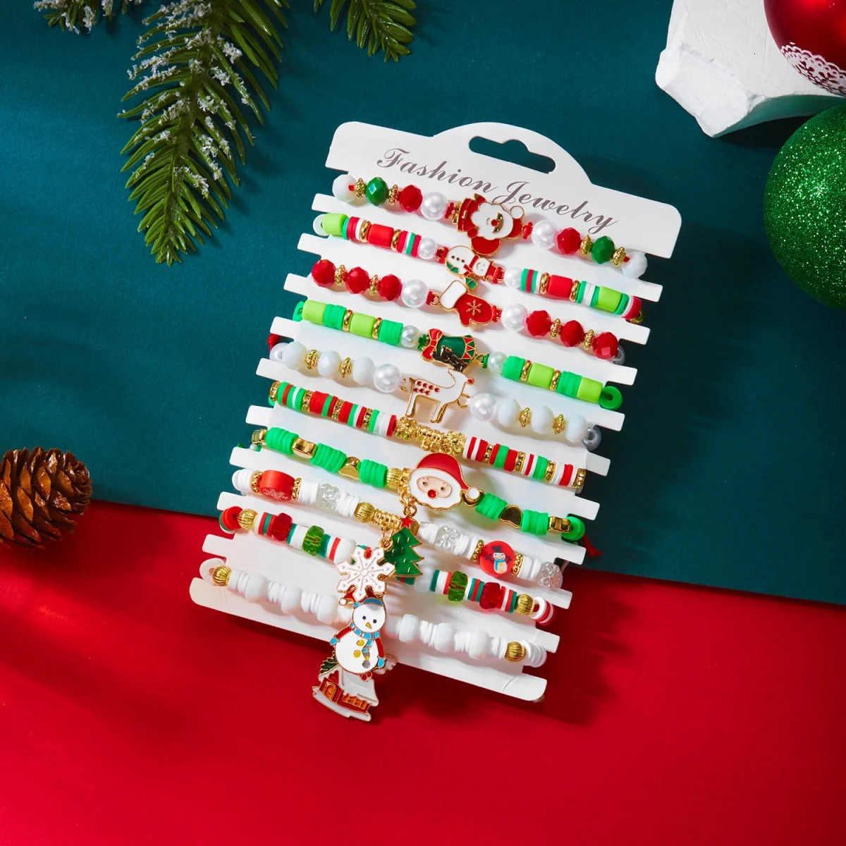 10PcsSet Christmas Santa Claus Snowman Snowflake Deer Tree Gingerbread Gloves Crystal Rice Beads Bracelet For Women Men Jewelry 251103