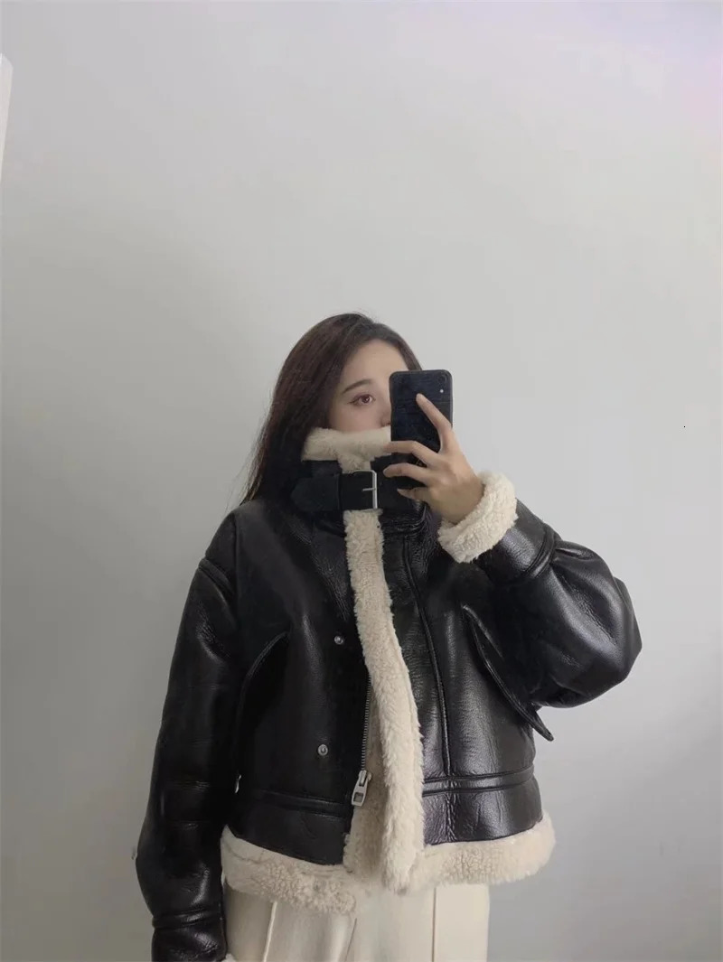 Winter Motorcycle Sle Jaet Sensation ular Thiened Fur Leather Inteated ort Coat Street Sle Zipper 251105