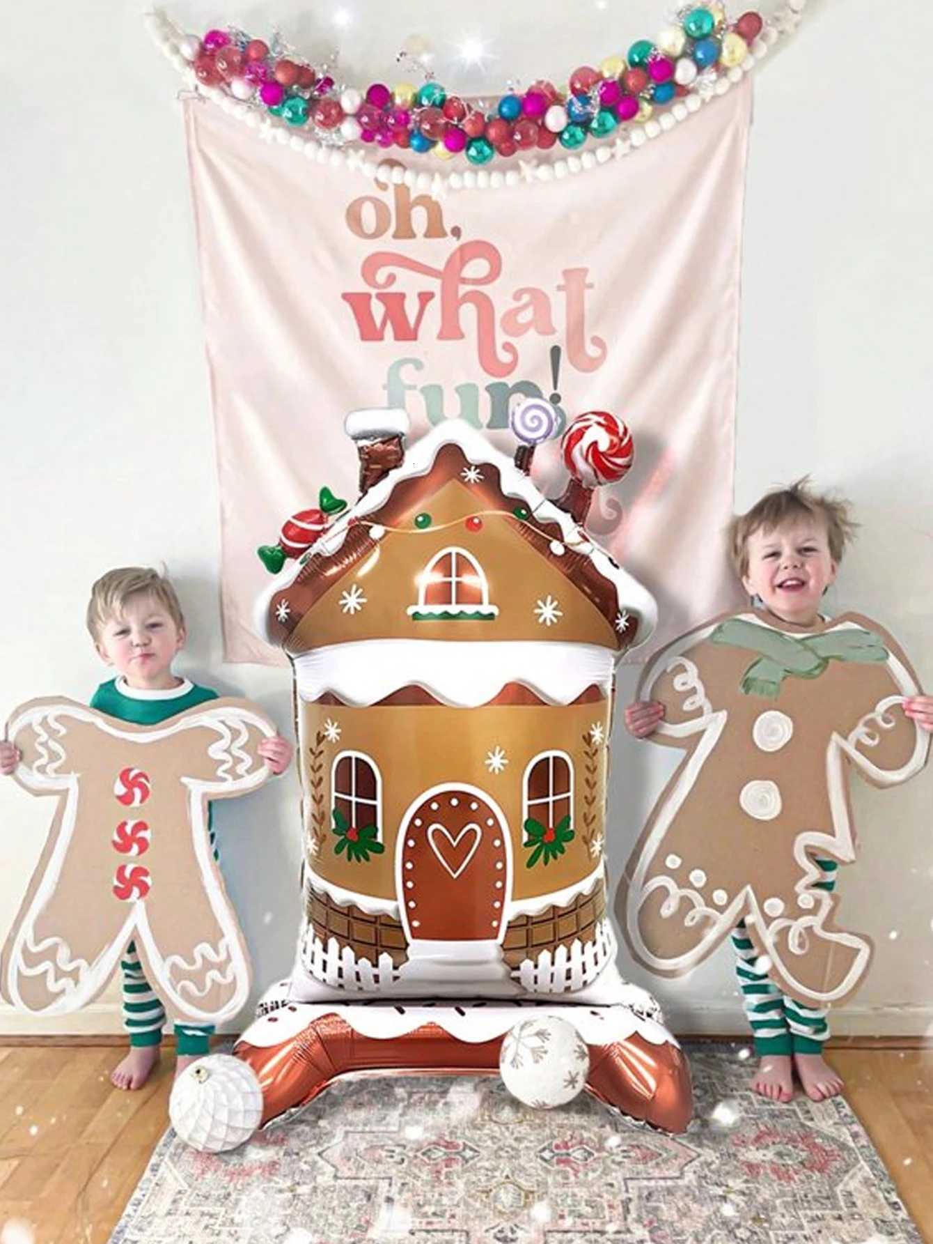 Christmas Vertical candy house aluminum foil balloon Christmas party decoration candy party Christmas balloon layout theme event scene Y251111