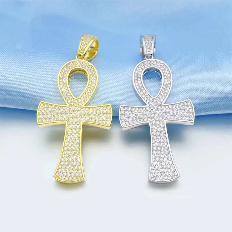 INS Hot Sale 925 Sterling Silver Pave Moissanite Cross Pendant Hiphop Plated Gold Bling Iced Out Pendant Women Men Jewelry