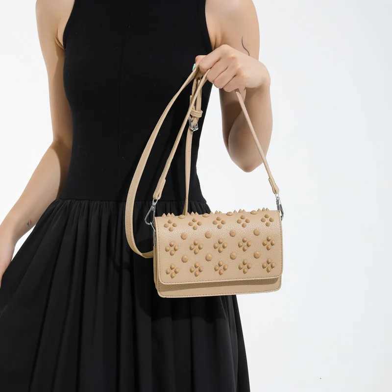 Fashion Crossbody Bags for Women Handle Shoulder Bag Elegant and Practical Autumn Style Commute Experience Designer BagT251110