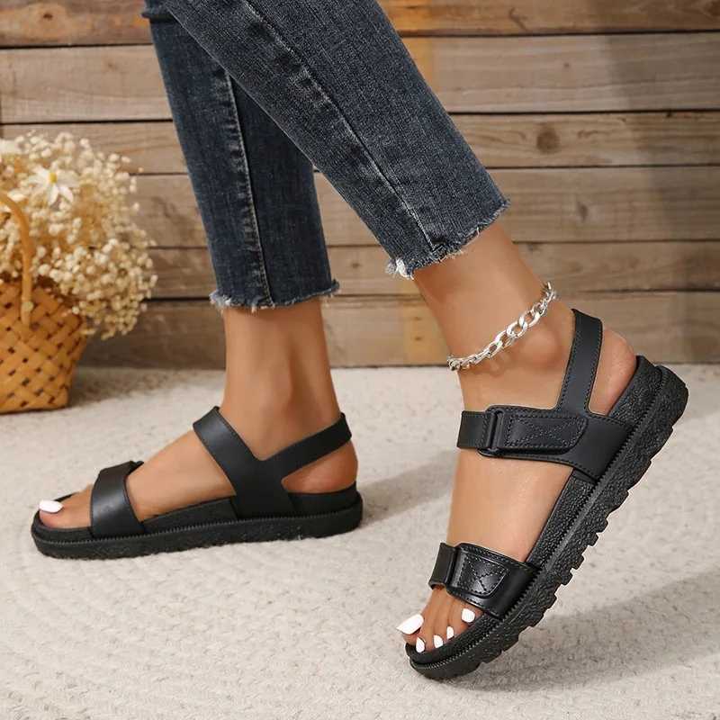 2025 Summer New Black Casual Fi Womens Sandals Comfortable Platform Sole Flat Bottom Open Toe Womens Black SandalsXJ250410