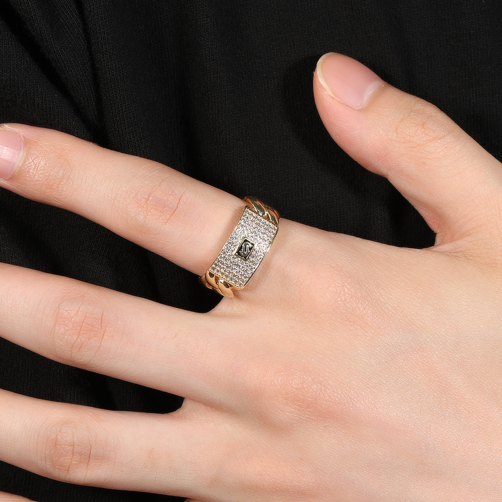 High end personalized fashionable geometric 925 silver VVS Moissanite ring with 14K gold full diamond Cuban chain design trendy and trendy