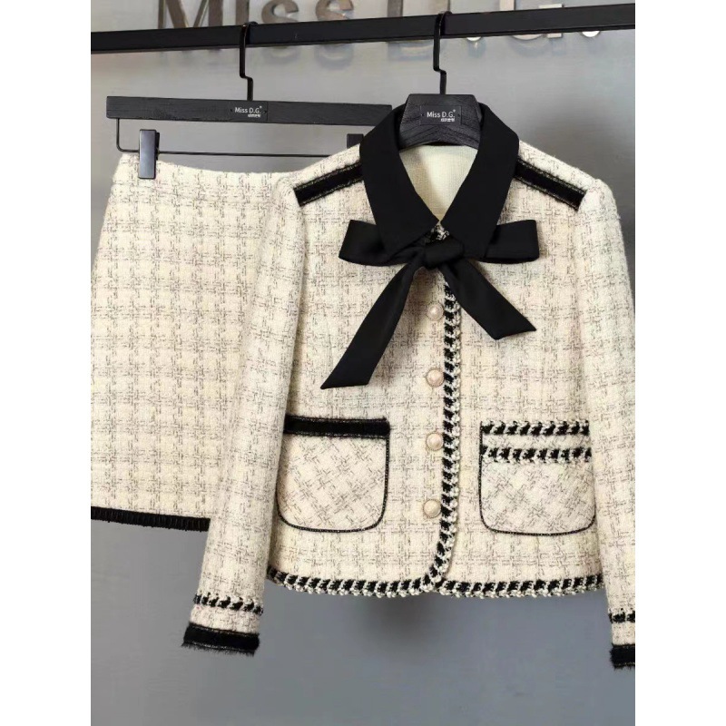 Women's Jackets Fashionable And Elegant Celebrity High-end Temperament Lapel Single-breasted Small Fragrant Style Bow Jacket