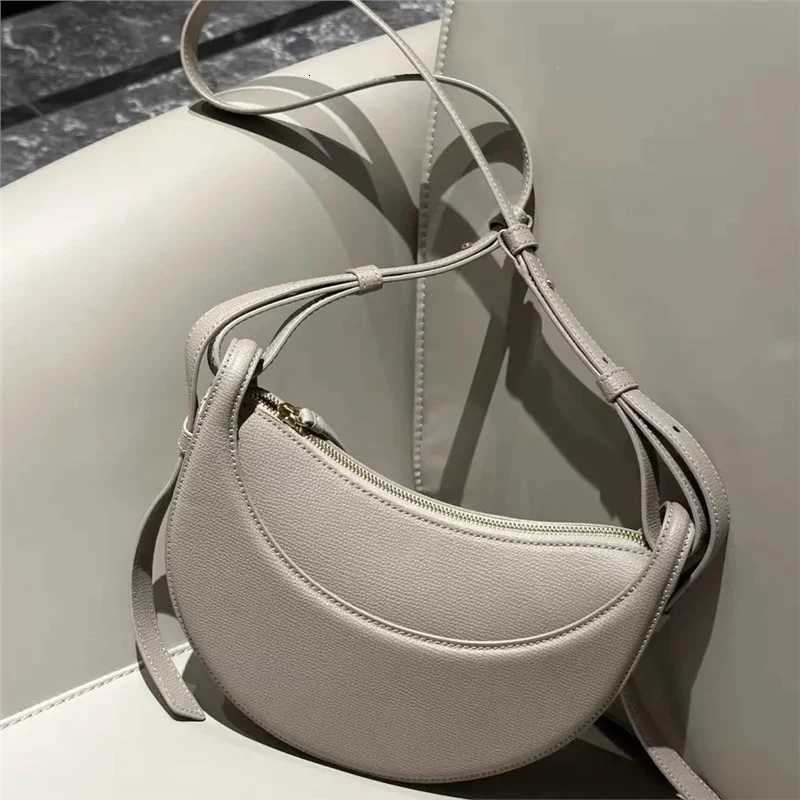 Niche single-shoulder crossbody bags genuine leather womens shoulder bags crescent-shaped bags crescent bagsT251110