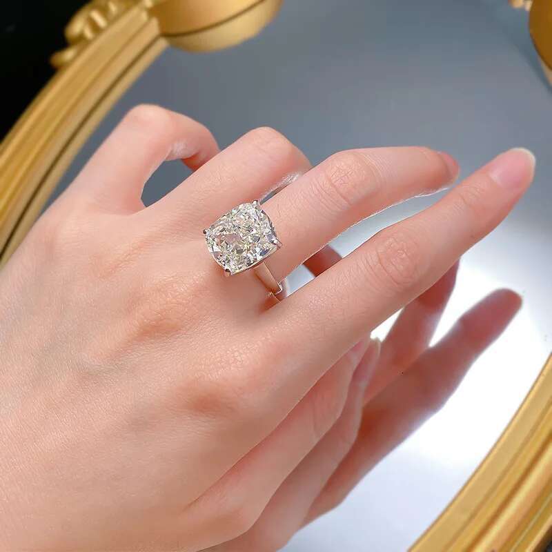 6CT Large Sparkling Cushion Moissanite Diamond Luxury Jewelry 925 Sterling Silver Solitaire Women Wedding Band Ring Gift