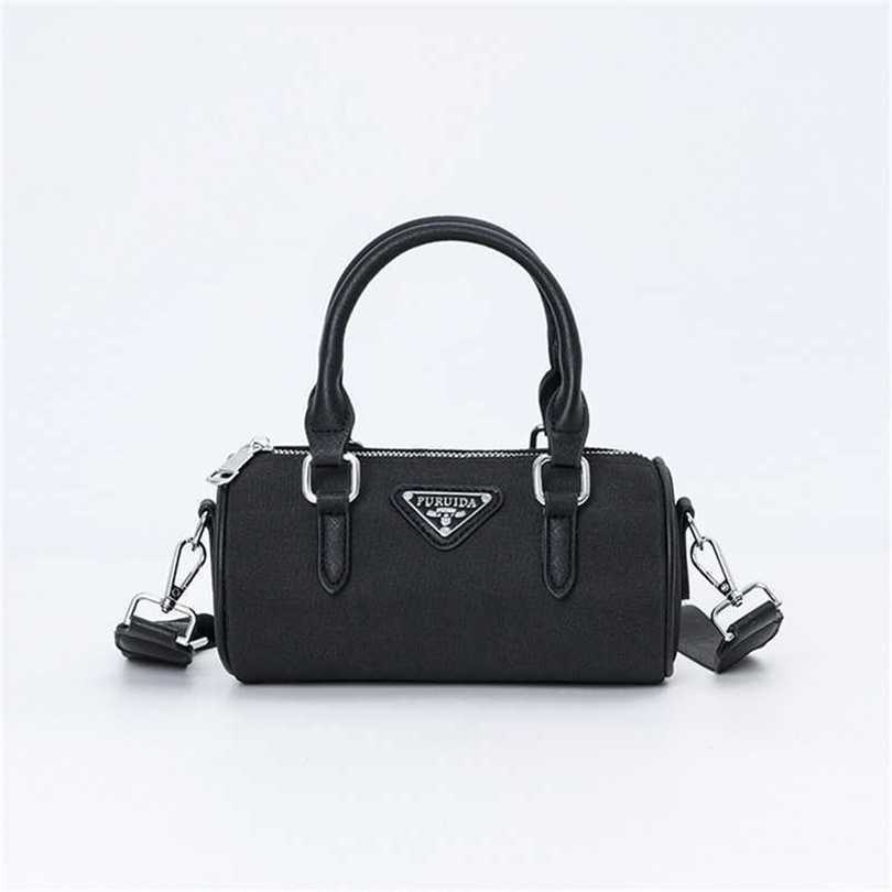 Fashionable hand-held pillow large capacity Boston versatile and trendy cylindrical shoulder crossbody bag for women bigclothfgg22