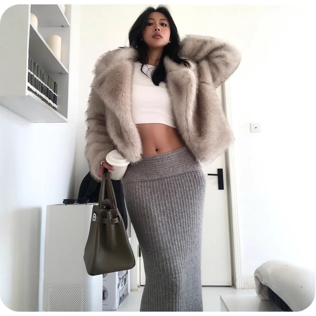 Autumn Winter Women Mink Fur Jacket Short Gradient Lapel Collar Female Artificial Fur Coat Fluffy Loose Lady Faux Fox Fur Coat 251106