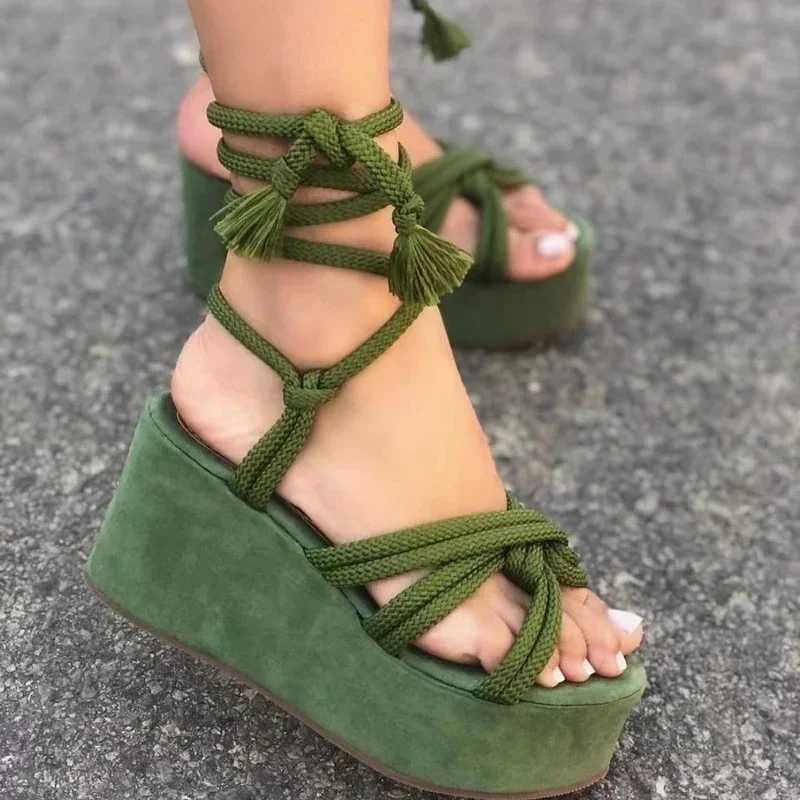 Summer Womens Wedge Sandals Platform Flip Comfortable New Casual Shoes Outdoor Beach Womens Sandals Size 36-43XJ250410
