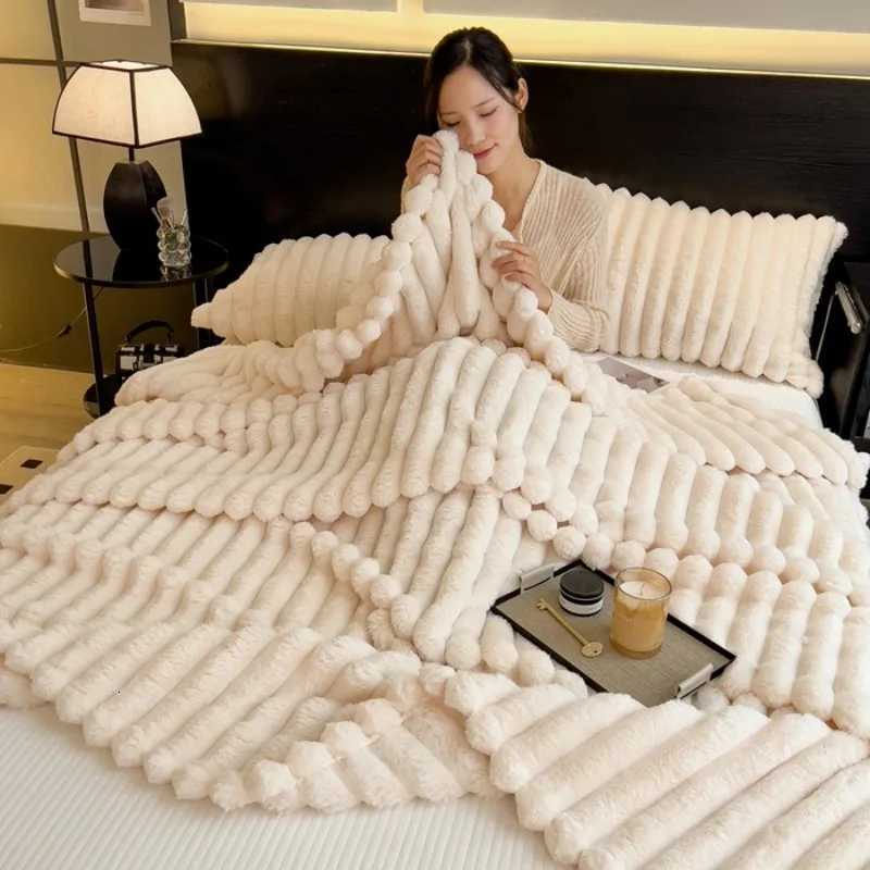 2025 Artificial Rabbit Plush Warm Blanket for Bed Soft Coral Fleece Sofa Throw Blanket Comfortable Thicken Bed Sheet C251111