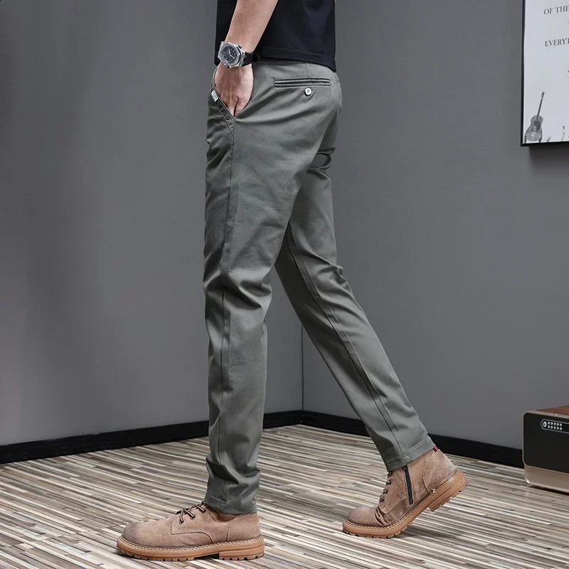 2024 SpringSummer Mens Casual Pants 978 Cotton Business Korean Fashion Slim Fit Elastic Grey Black Khaki Trouser 250411Z