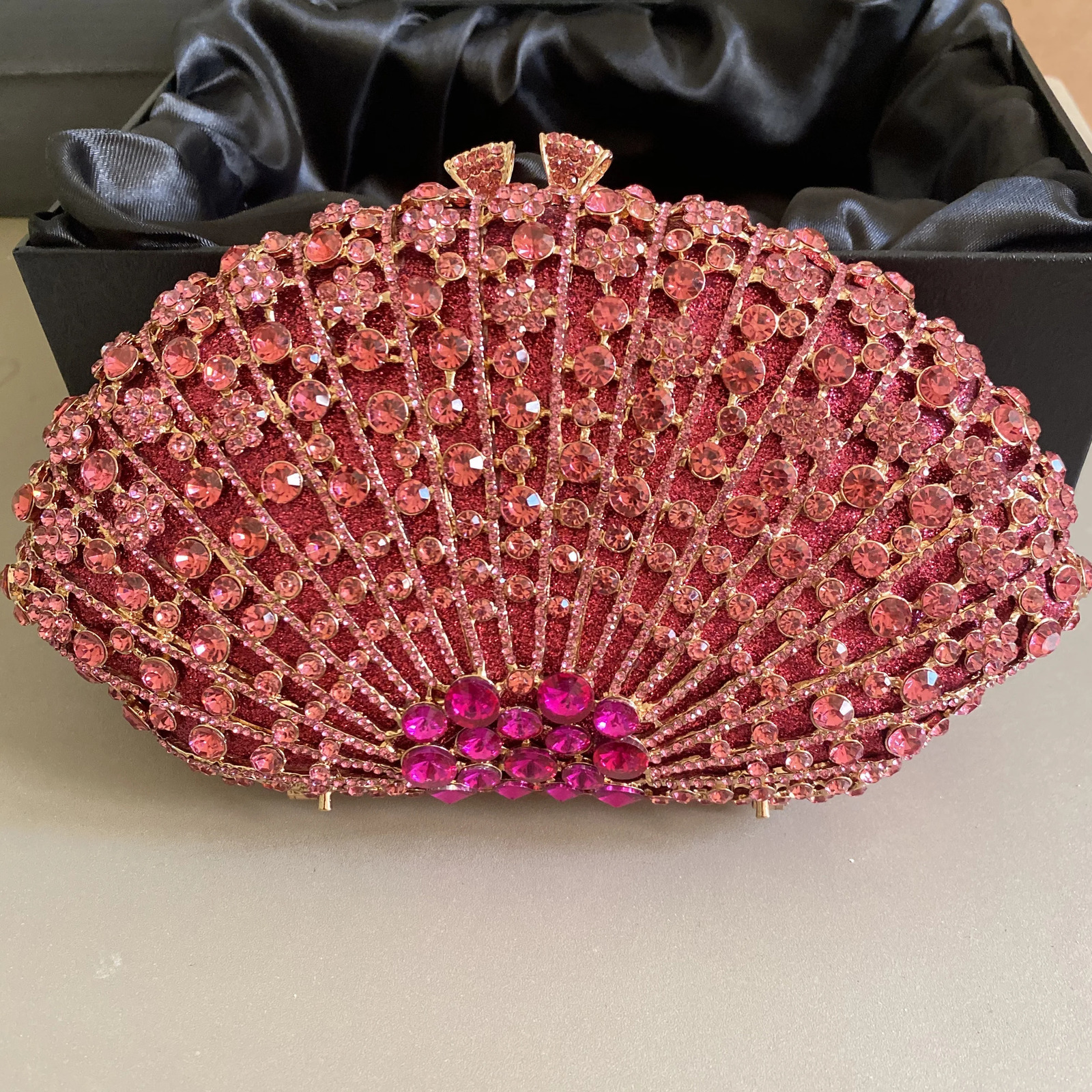 Fuchsia Pink Rhinestone Evening Bags Fan Women Diamond Wedding Purses Crystal Party Minaudiere Lady Dinner Cocktail Clutches 251106