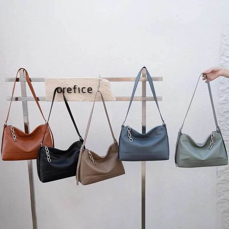Genuine Leather Ladies' Temperament Handbag, Autumn And Winter New Style Versatile Shoulder Crossbody Bag Women's Hobo