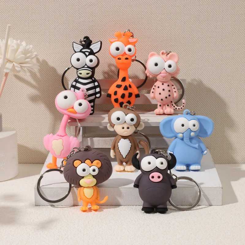 Cartoon animal keychain resin doll couple keychain mens and womens jewelry bag pendant childrens cute keychain wholesale W250411