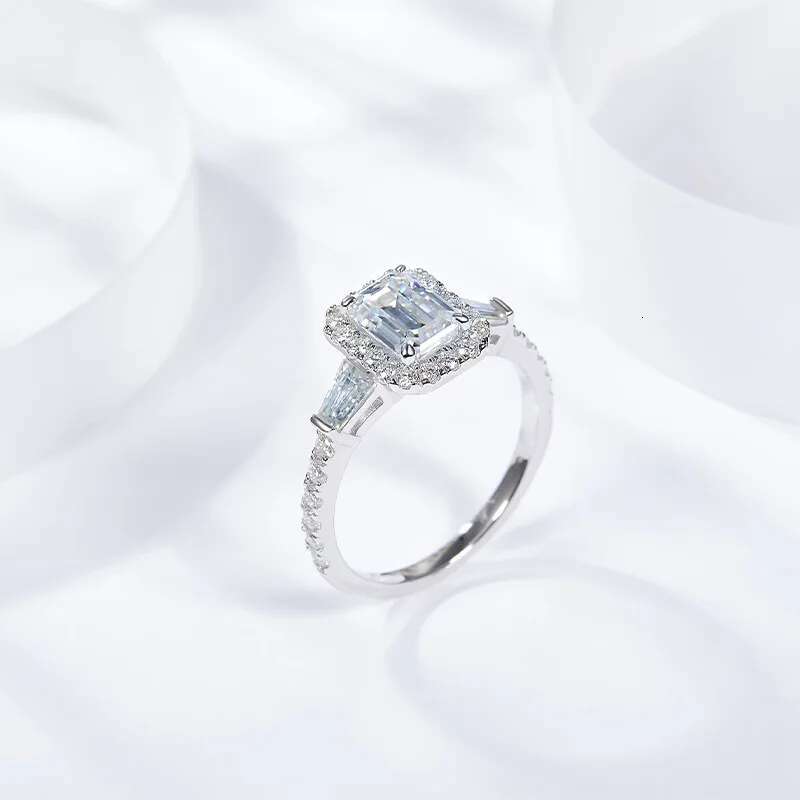 Full Moissanite Diamond D Color Emerald Ladys Ring S925 Sterling Sliver 18K Gold Plated Rings Fine Jewelry for Women