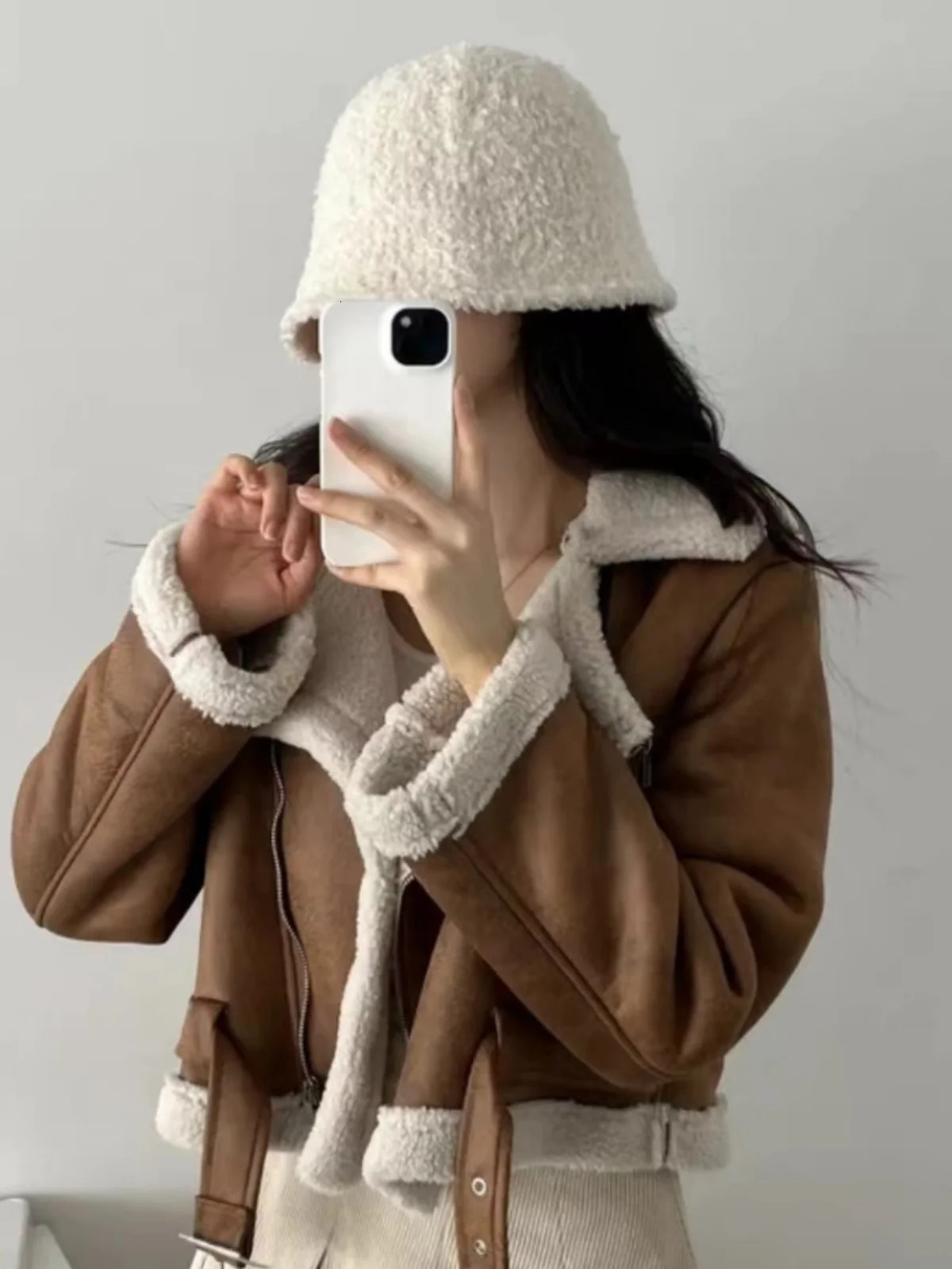 Korean Sle ort Biker Jaet Lamb Fur Lined Faux Suede Thiened Winter Coat Womens Faion Trend 251106