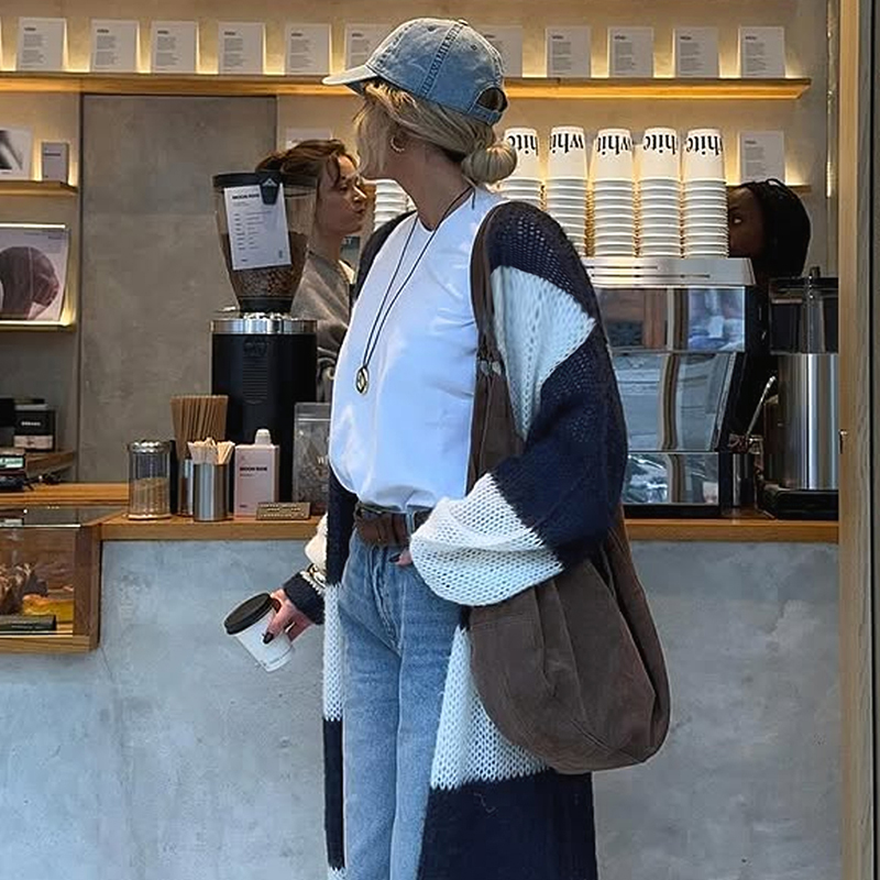 Women's long color-blocking striped cardigans, daily street sweaters, which are retro, elegant, suitable for vacations and are best-selling women