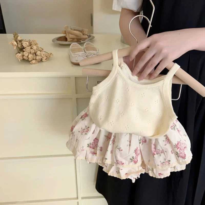 Korean Children 2025 New Fashion Summer New Girl Sleeveless Top Sweet Flower Skirt Set Cotton Sweet Girl Clothing SetXJ250410