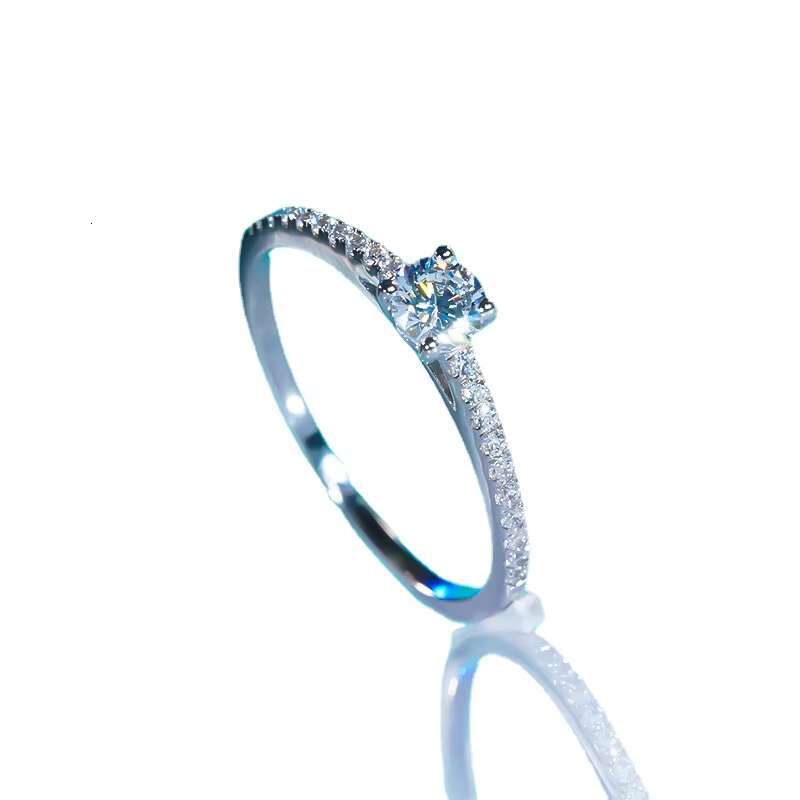 Classic Simulation Four Claw Mosan Stone Ring S925 Silver Compact Joker Confession Gift Factory Outlet
