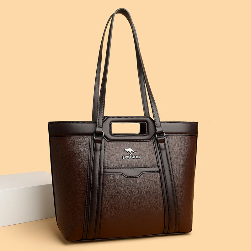 Ladies fashionable genuine leather handbag largecapacity crossbody bag middleaged mothers singleshoulder armpit 251110