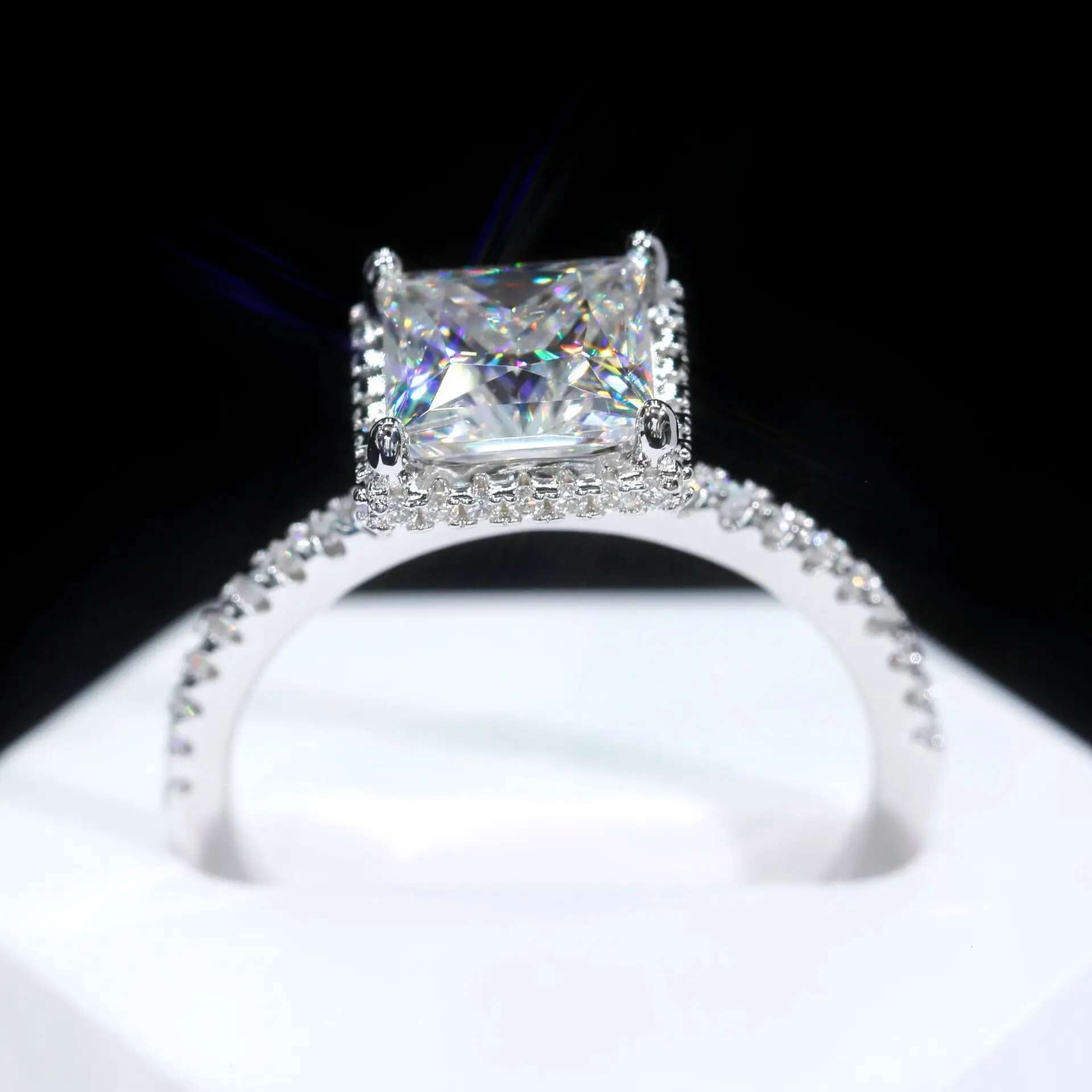 2/4/6CT Princess Full Moissanite Diamond D Color VVS Womens Ring S925 Sliver 18K White Gold Wedding Top Quality Rings for Women