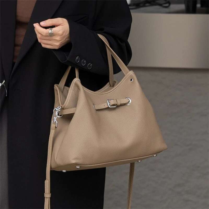 Women's Bags Toptrends 100% Genuine Leather Bucket Shoulder Tote Bags For Women 2025 Designer Crossbody Shopper Work Ladies Handbags