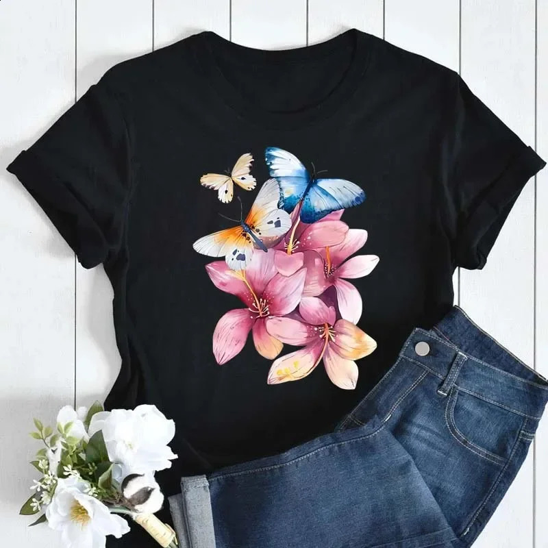 Large size Maycaur fashion retro moon print womens T-shirt casual short sleeved womens T-shirt cartoon graphic T-shirt 250410