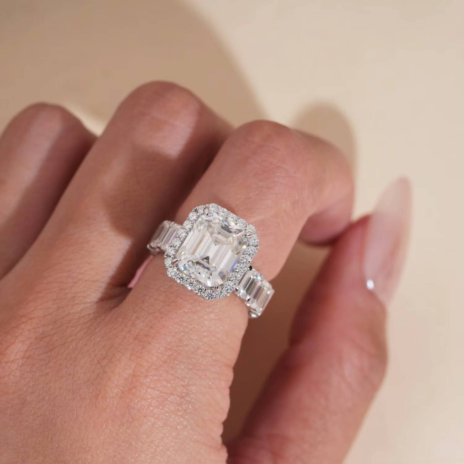 Pass Diamond Tester Wholesale Solid Silver 925 VVS Moissanite 5ct Emerald Cut Engagement Band Ring Iced Out Wedding Ring