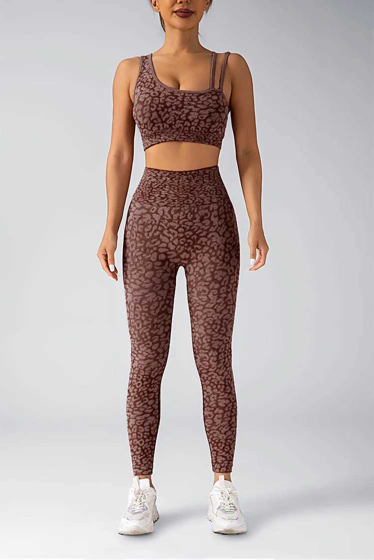 The female leopard print high waisted yoga set is an ideal choice for fitness enthusiasts and daily wearW250411