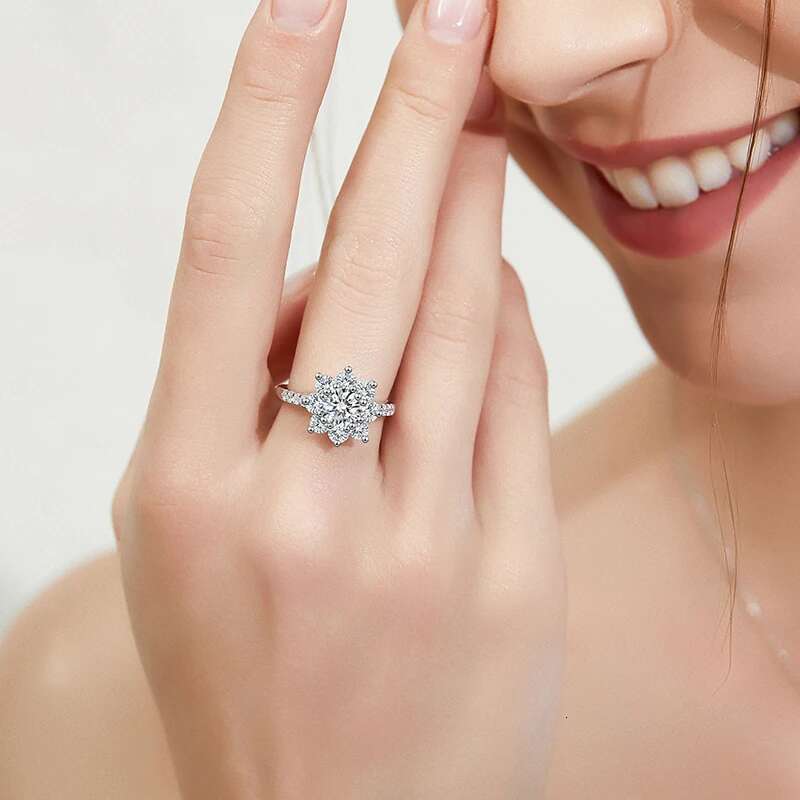 100% Real Moissanite SunFlower Ring 1/2CT Women Fancy Wedding Moissanite Diamond Rings Sterling Silver Fine Jewelry for Women